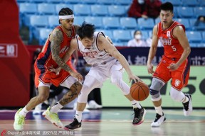 开云体育下载-CBA季后赛赛程吃紧；巴黎圣日耳曼窗口期扳平良机；更衣室稳定；医务组通报恢复的简单介绍