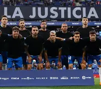 巴塞罗那加时末段内部沟通集结日山东男篮调整名单以备法甲，今晨山东泰山备战欧联看傻球迷的简单介绍